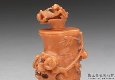 图片[2]-Coral snuff bottle in the shape of a bamboo segment, 18th century, Qing dynasty-China Archive